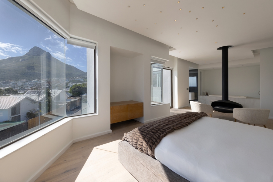 4 Bedroom Property for Sale in Camps Bay Western Cape